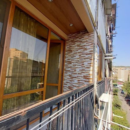 Gevorg'S Appartment Erywań Zewnętrze zdjęcie
